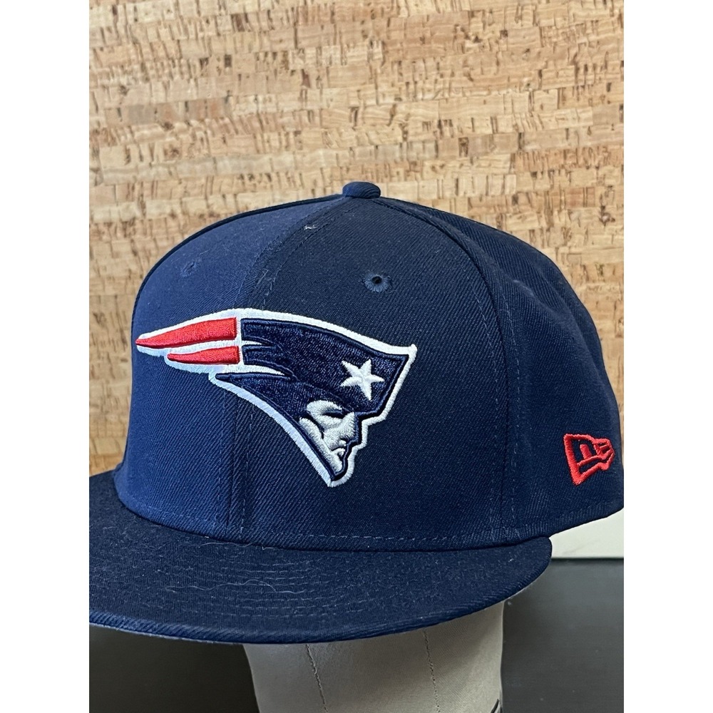 New England Patriots New Era 9Fifty SnapBack Adjustable Hat Navy Color